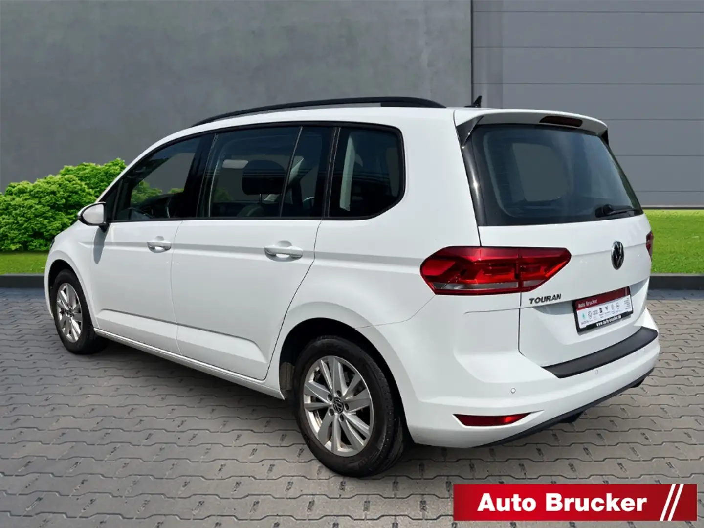 Volkswagen Touran Comfortline 1.5 TSI+DSG+Navi+RFK+SHZ+3-Zonen-Klima Weiß - 2