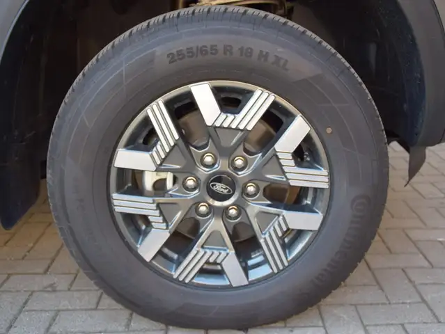 Ford Ranger **Plug-in-Hybrid**Wildtrak**e-4WD**360° Kamera* Ansicht 27