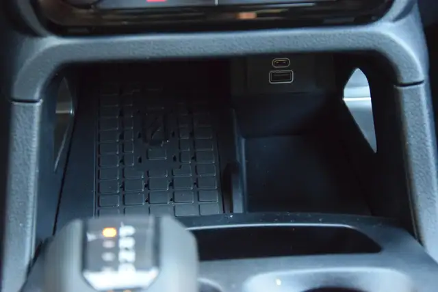 Ford Ranger **Plug-in-Hybrid**Wildtrak**e-4WD**360° Kamera* Ansicht 17