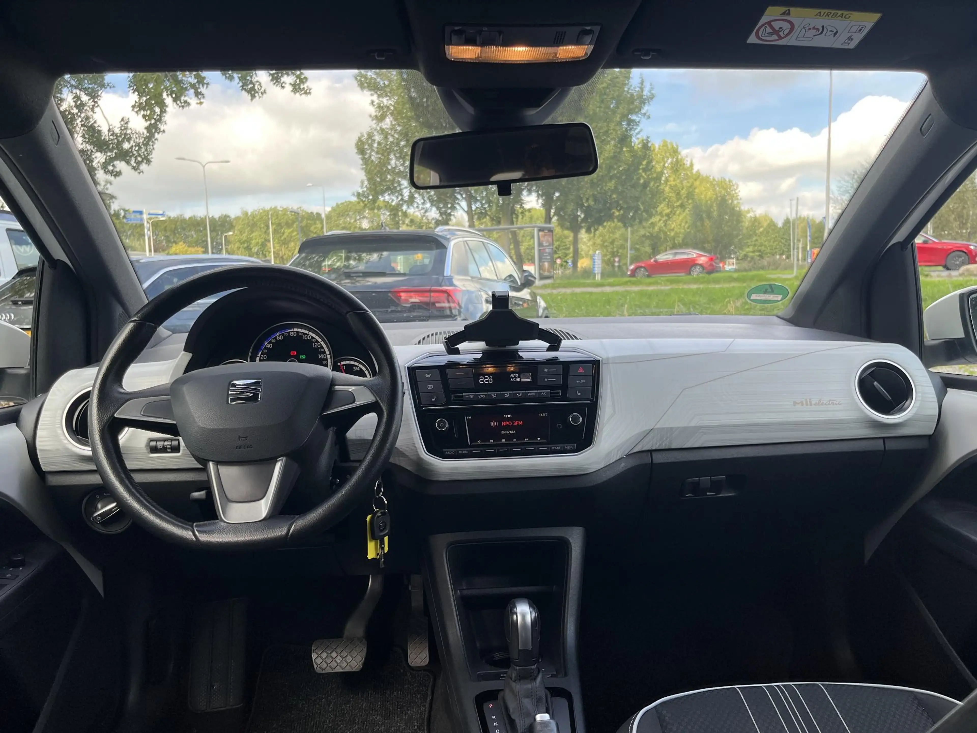 SEAT Mii Electric electric Plus (LM,Pdc,Clima,Cruise) — photo 10