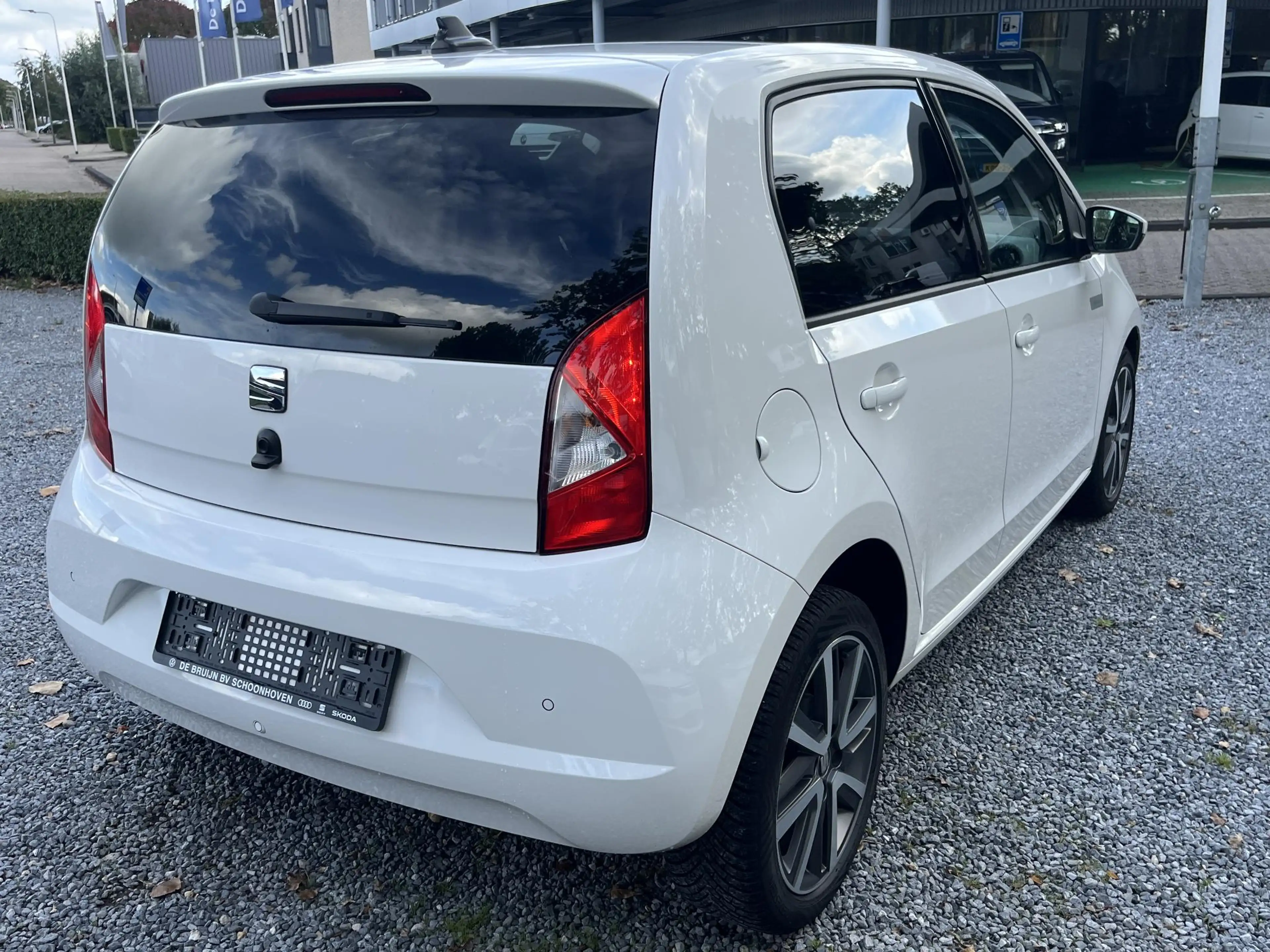 SEAT Mii Electric electric Plus (LM,Pdc,Clima,Cruise) — photo 4
