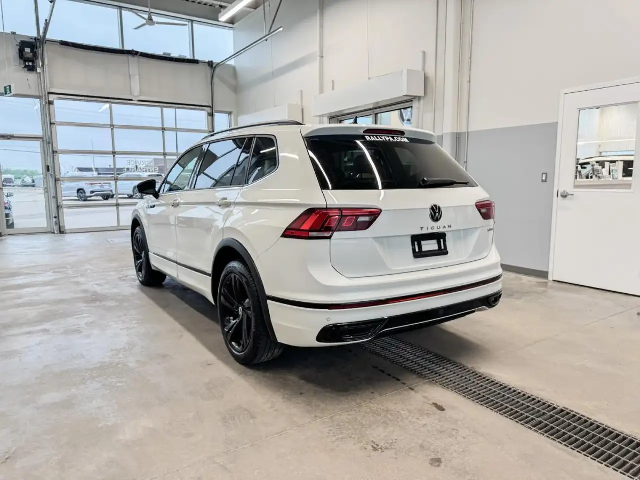 Volkswagen Tiguan снимка Volkswagen Tiguan