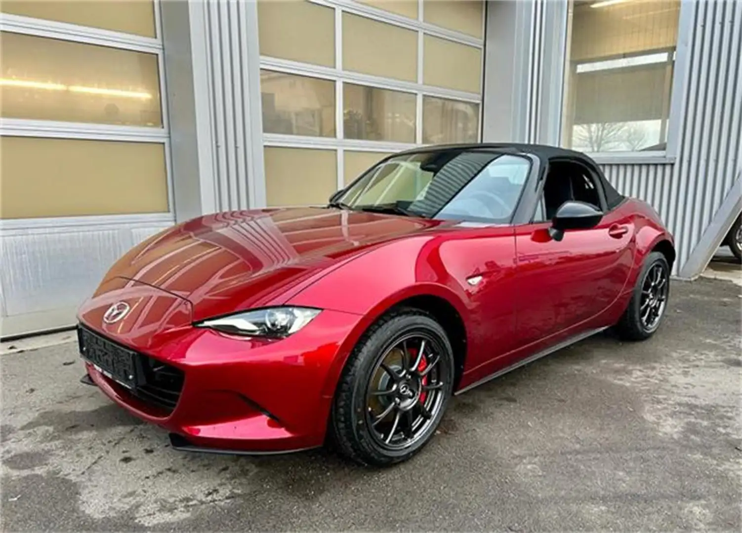 Mazda MX-5 ST G132 Skyactiv Homura Roadster mit Softtop Rot - 1