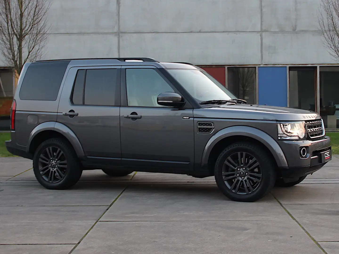 Land Rover Discovery 3.0 TDV6 Graphite Gris - 2