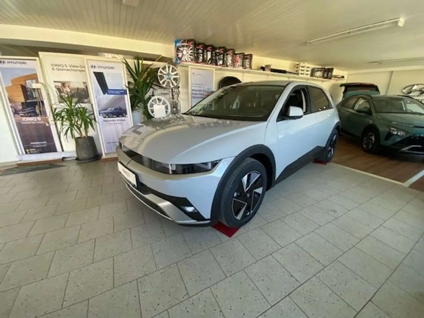 Hyundai IONIQ 5 GO 84kWh 2WD Grau - 1