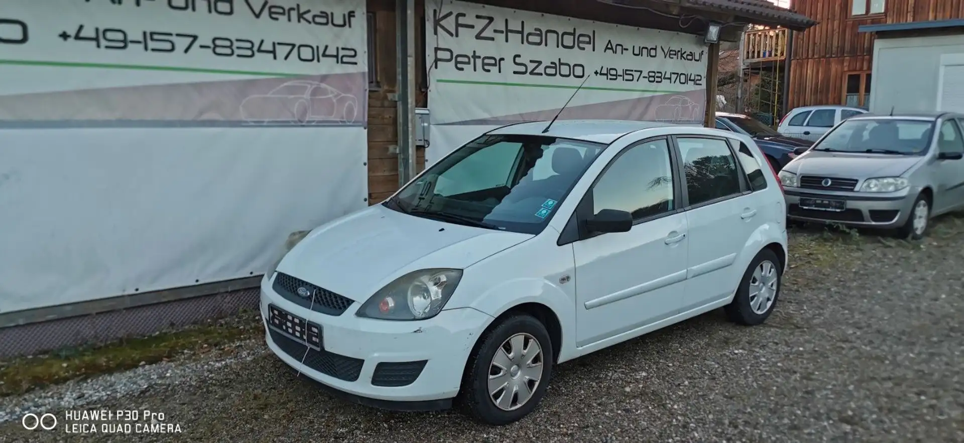 Ford Fiesta Style Weiß - 2