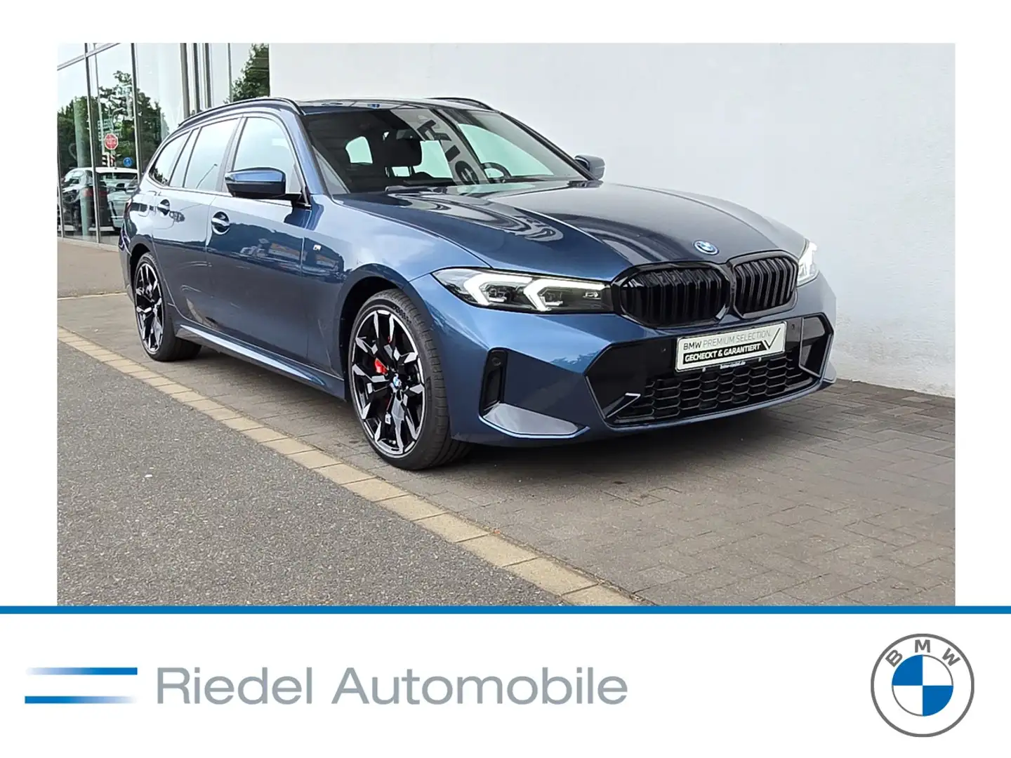 BMW 330 e Touring M Sportpaket Pro*Pano*AHK*adapLED* Azul - 1
