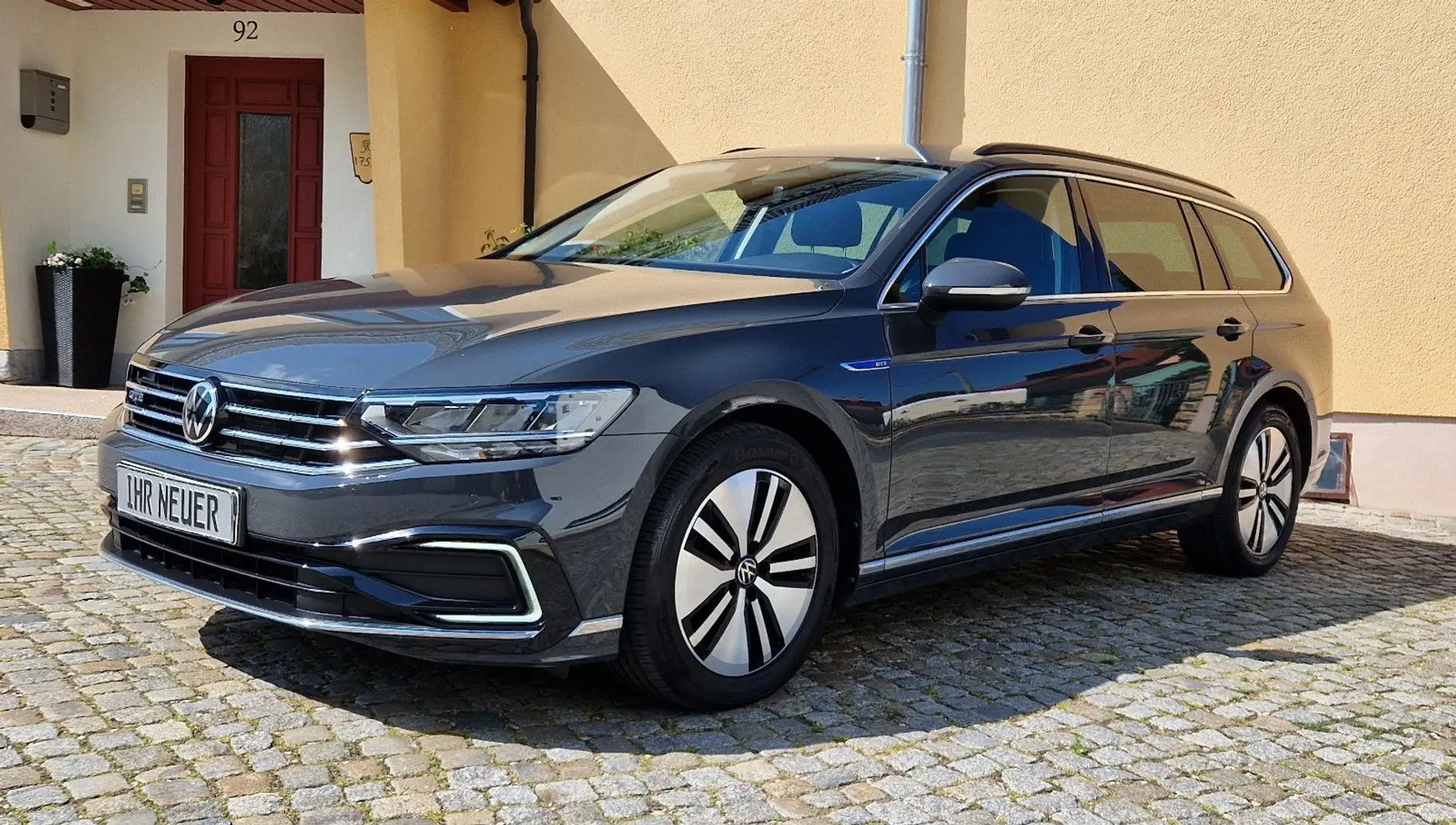 Volkswagen Passat Variant "GTE"_Climatr_Sitzh_8 fach Alu Grau - 1