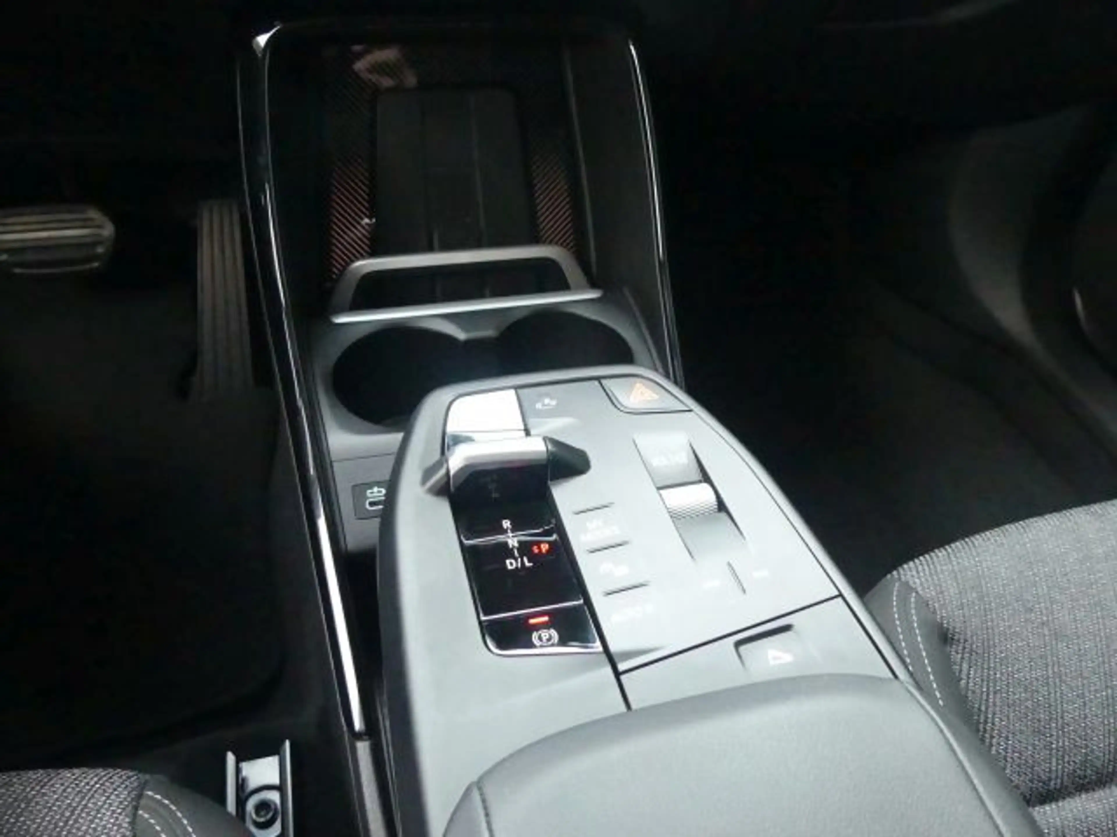 BMW 223 xDrive ACC°AHK°Parkass+Rfcam — photo 13