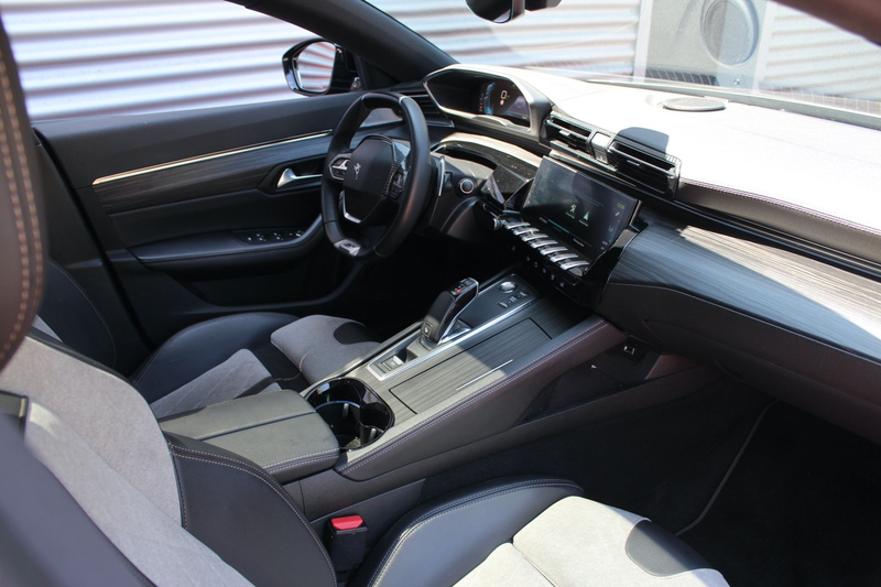 BMW X2 sDrive 18 d ADVANTAGE PLUS KLIMA NAVI 18.ZOLL — photo 15