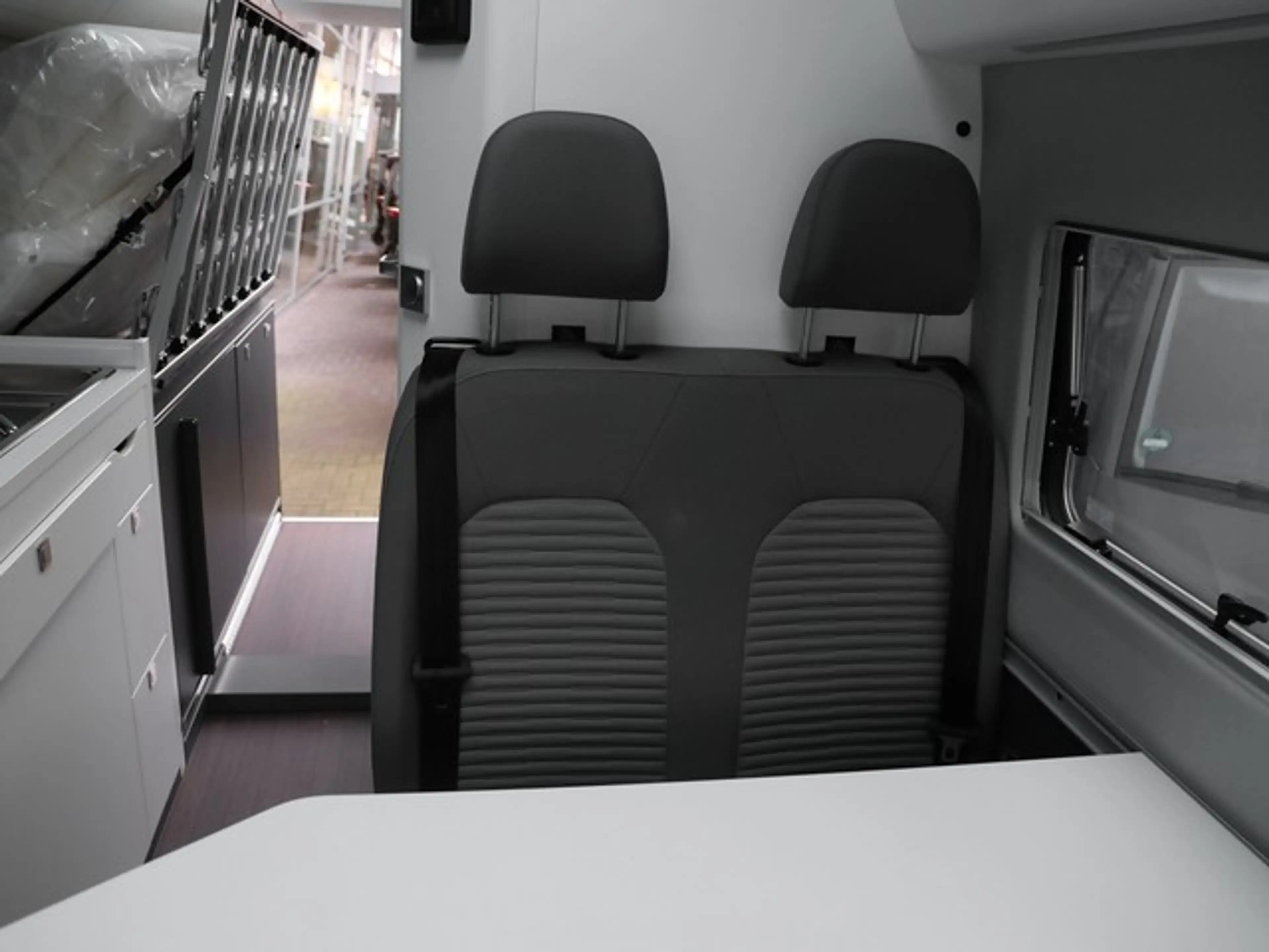 Volkswagen Grand California 600 AHK-KAMERA-GJR-SMARTLink — photo 4