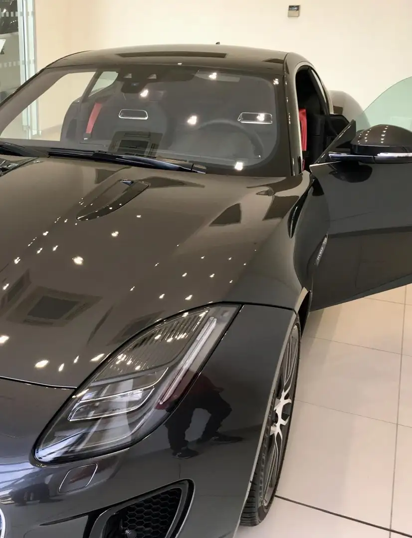 Jaguar F-Type Coupe 2.0 i4 R-Dynamic rwd 300cv auto Gris - 2