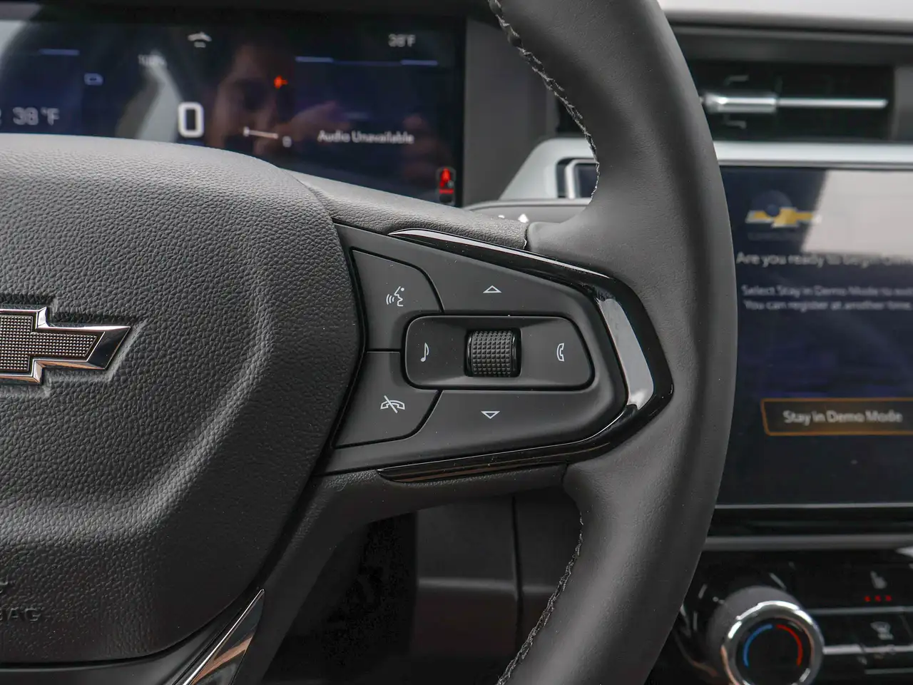 Chevrolet Bolt photo Chevrolet Bolt
