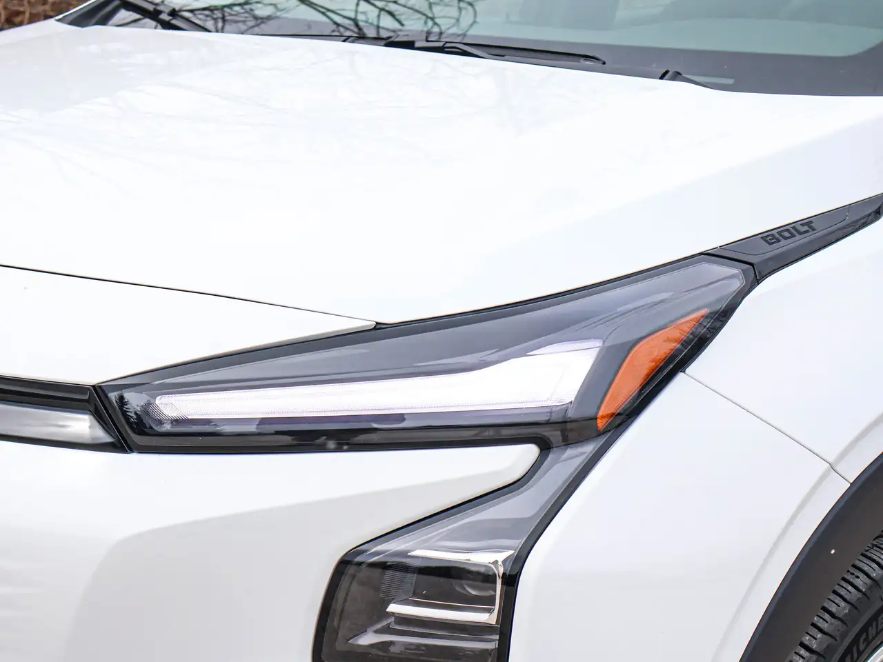 Chevrolet Bolt photo Chevrolet Bolt