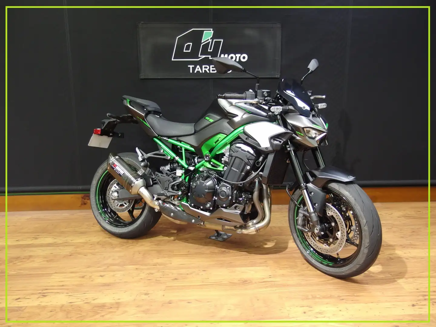 Kawasaki Z 900 Vert - 1
