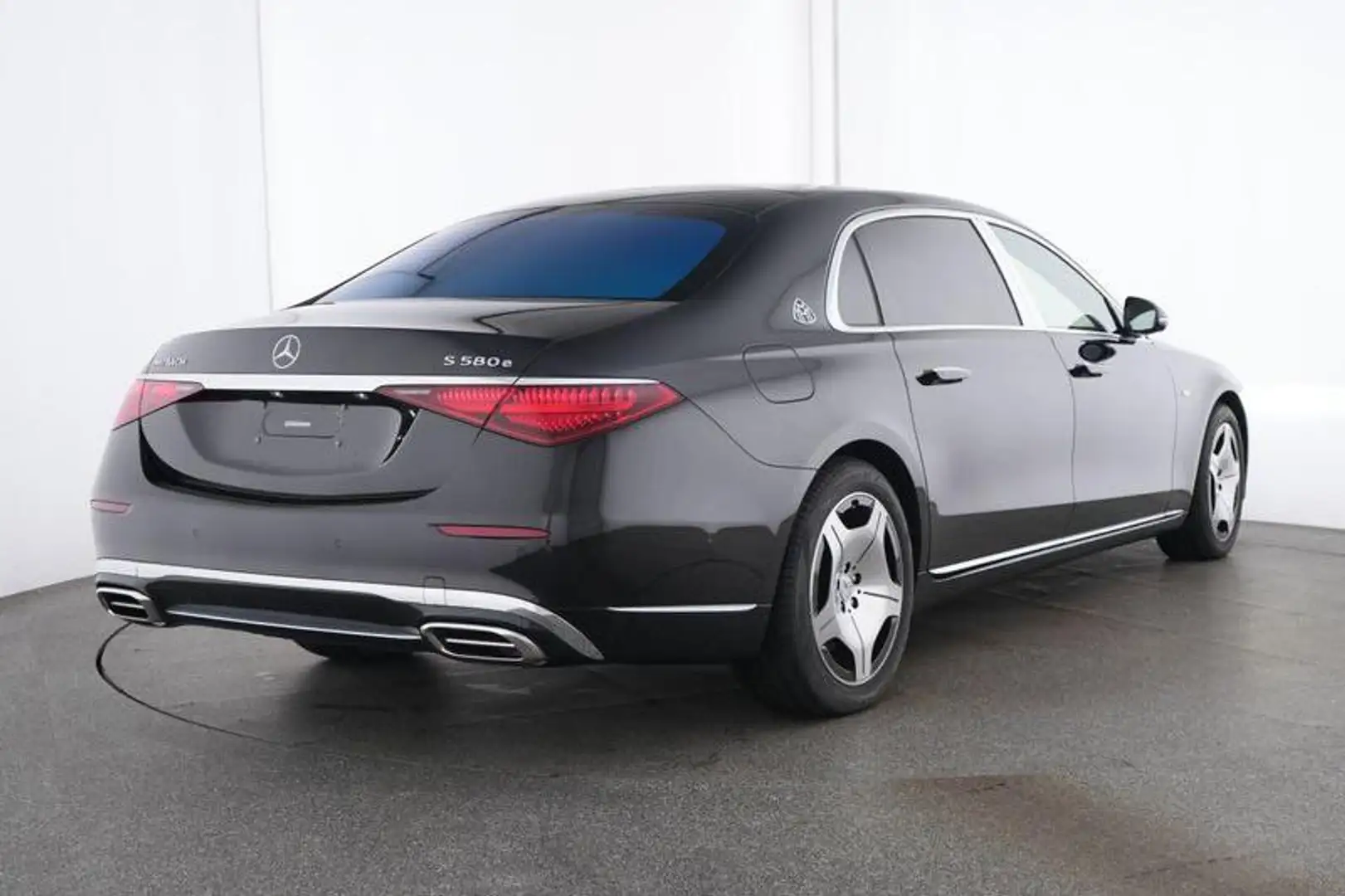 Mercedes-Benz Maybach S-Klasse S 580e Automaat 4MATIC | Exclusiefpakket | Chauffe Zwart - 2