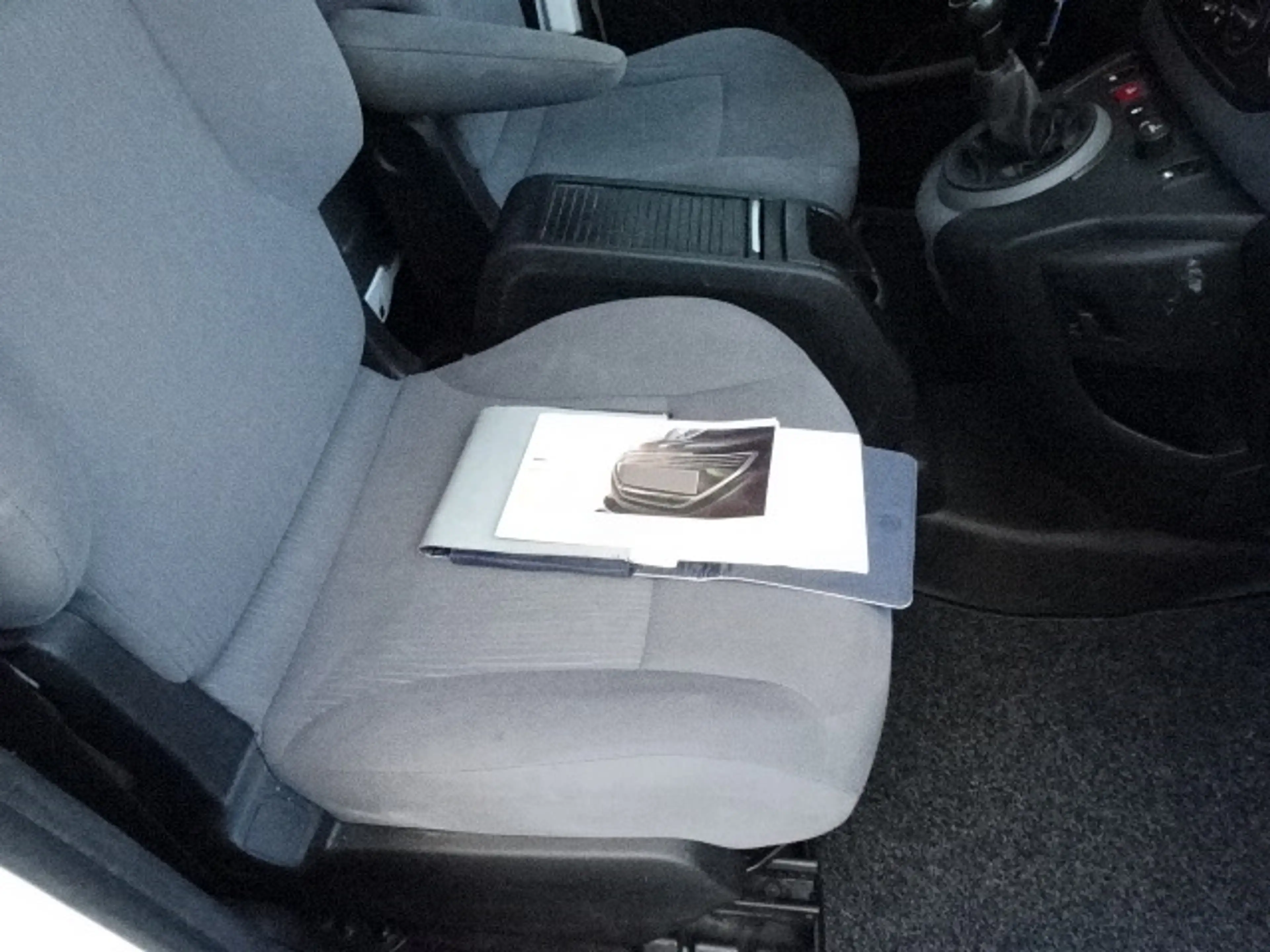 Peugeot Partner 122 1.6 e-HDI L2 XR airco inrichting imperiaal — photo 10