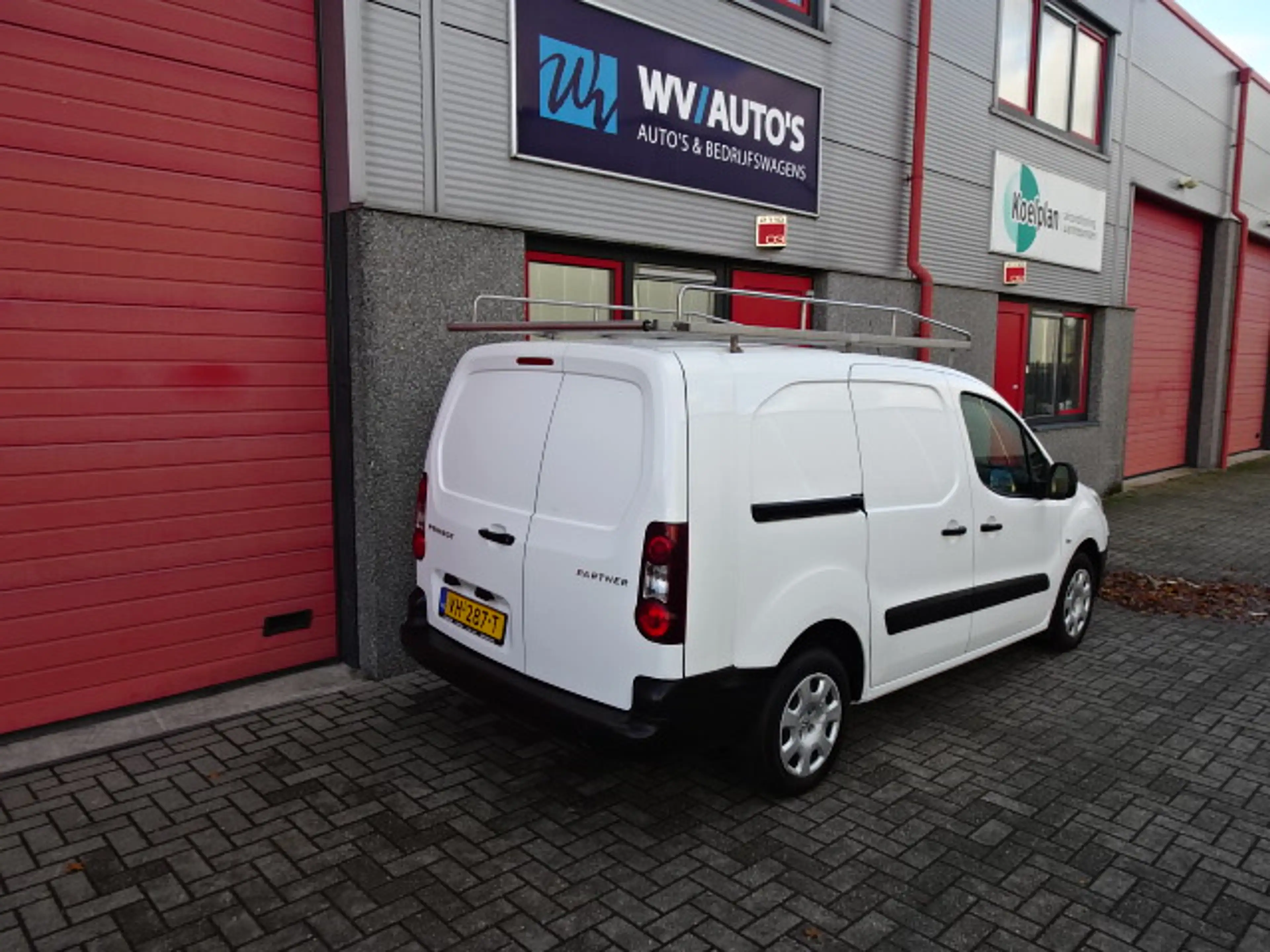 Peugeot Partner 122 1.6 e-HDI L2 XR airco inrichting imperiaal — photo 5