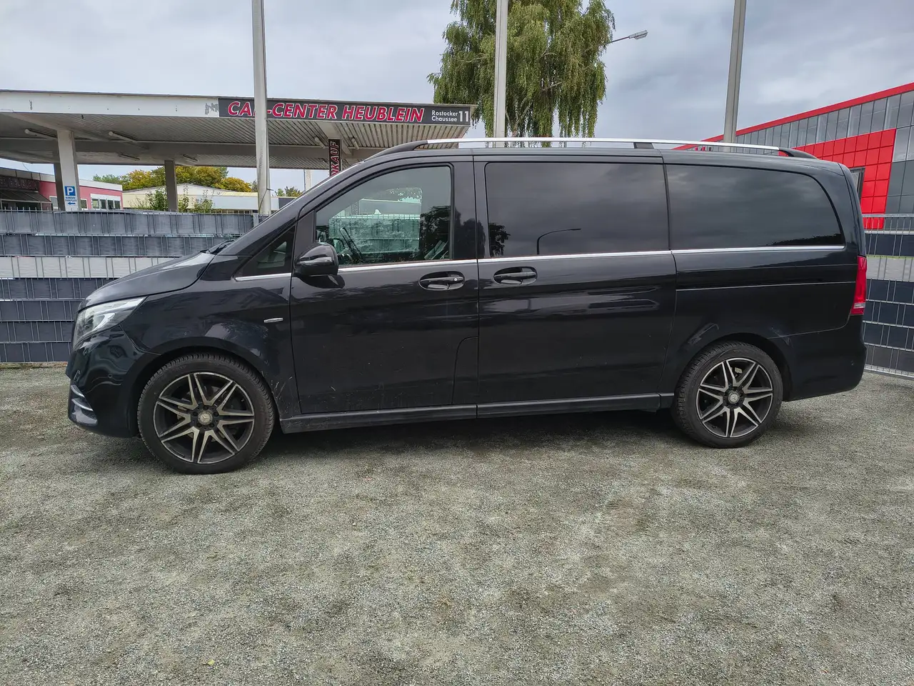 Mercedes-Benz V 250