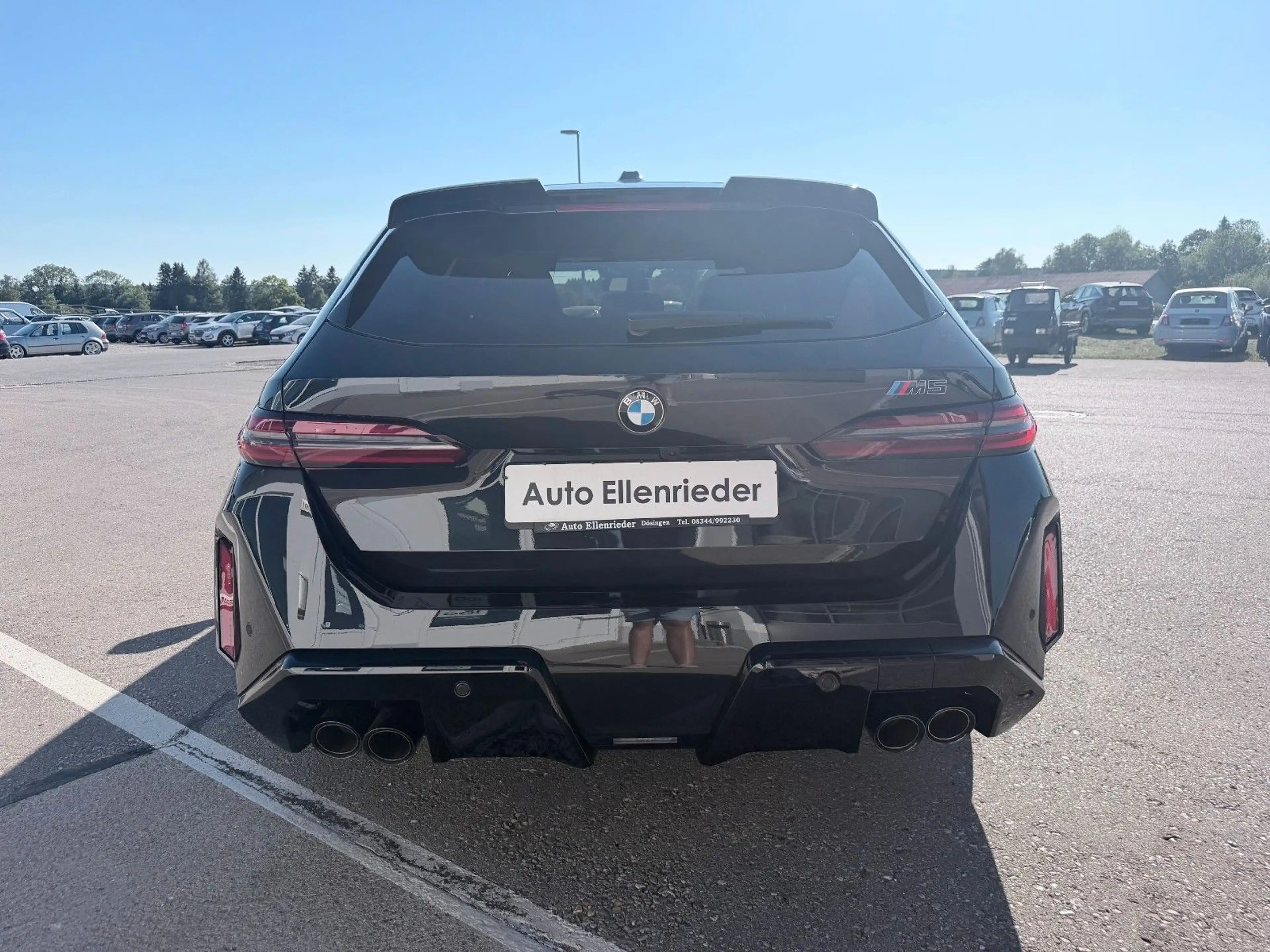 BMW M5 Touring AHK Sitzlüftung B&W ACC 360° — photo 7