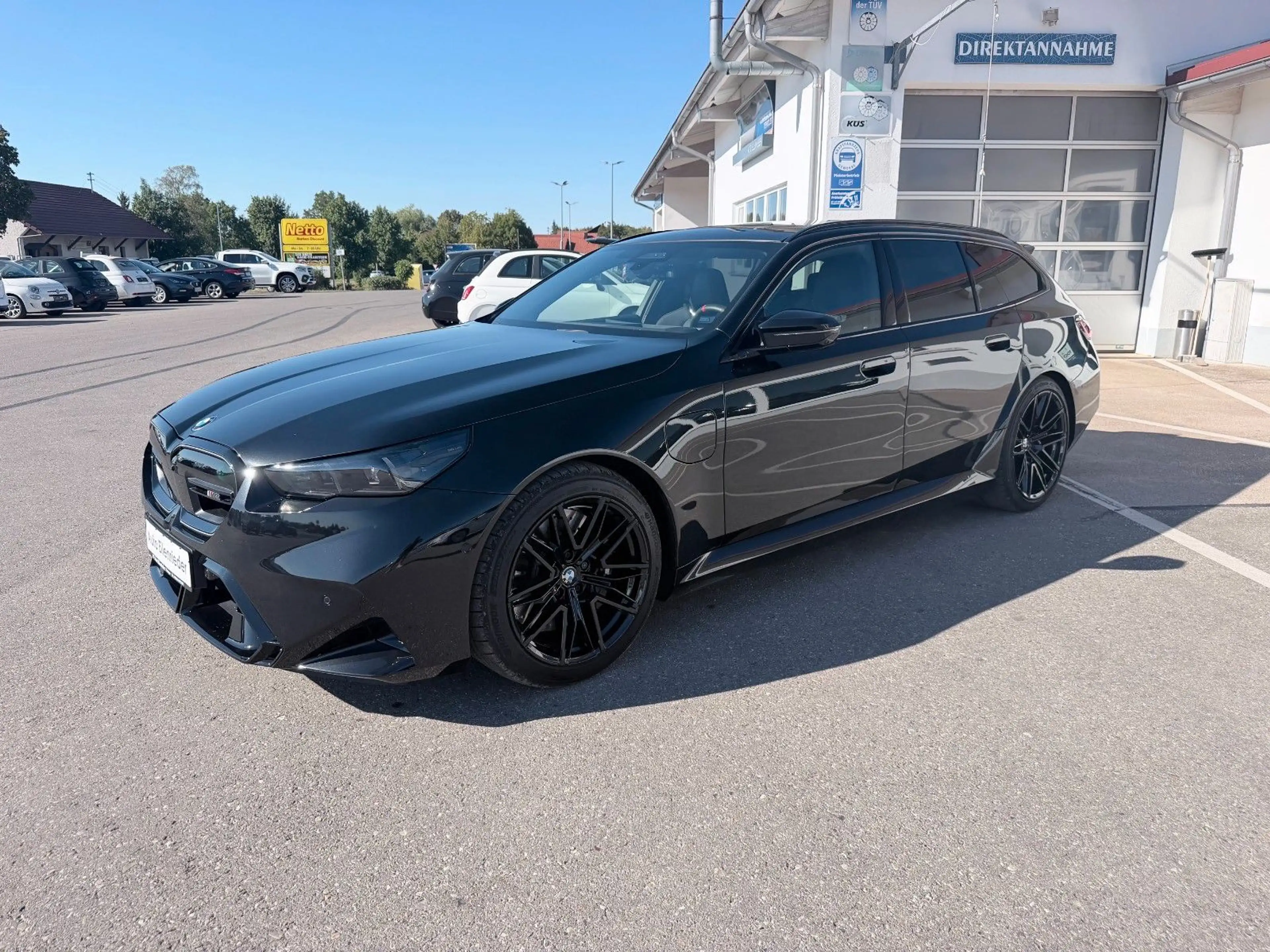 BMW M5 Touring AHK Sitzlüftung B&W ACC 360° — photo 4
