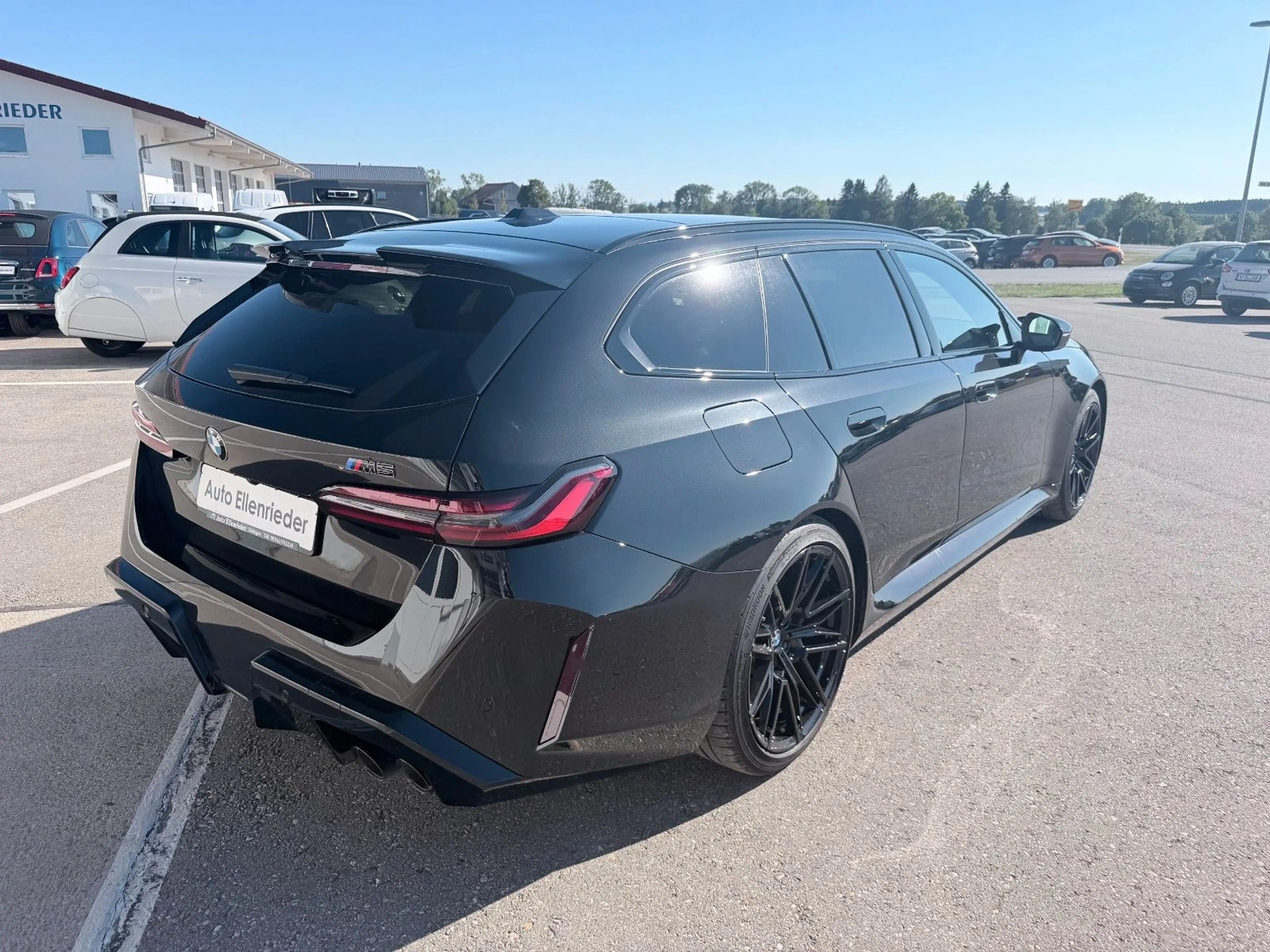 BMW M5 Touring AHK Sitzlüftung B&W ACC 360° — photo 8