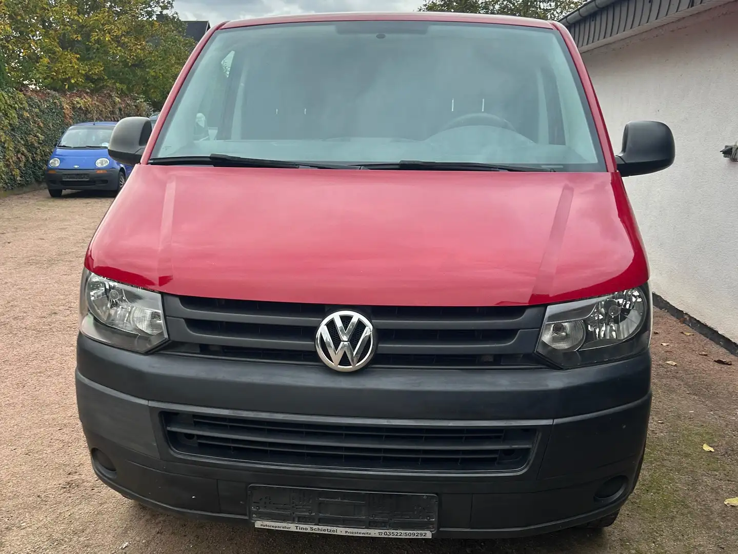 Volkswagen T5 Transporter Kasten Rot - 1