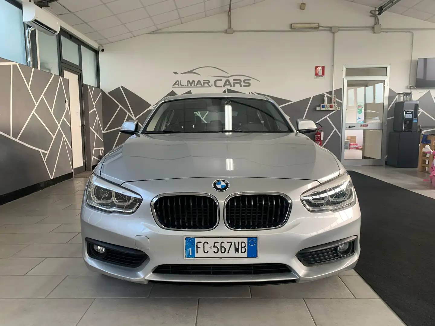 BMW 116 Serie 1 F/20-21 2015 116d Advantage 5p auto Argento - 2