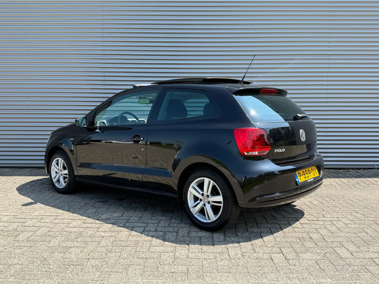 Volkswagen Polo 1.2 12V Match Edition | Airco | Cruise | Panodak | Nero - 2