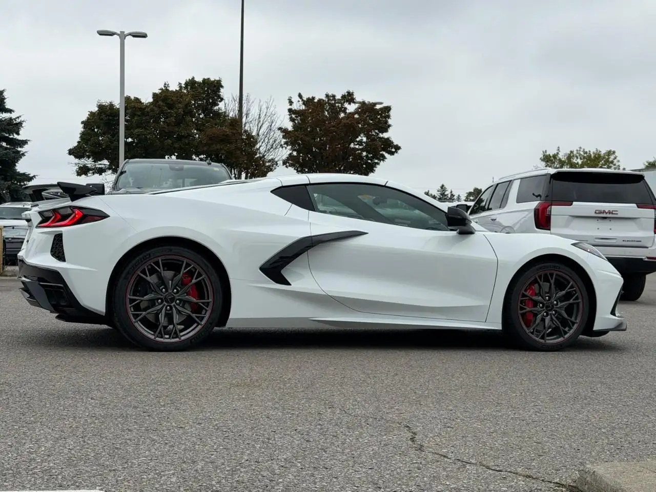 Chevrolet Corvette снимка Chevrolet Corvette