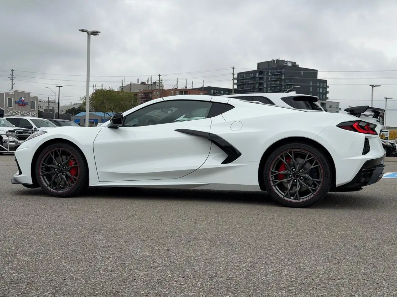 Chevrolet Corvette снимка Chevrolet Corvette