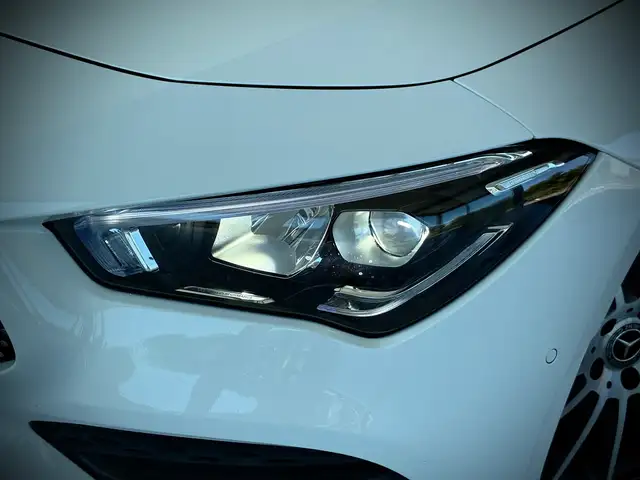 Mercedes-Benz Cla Class view 4