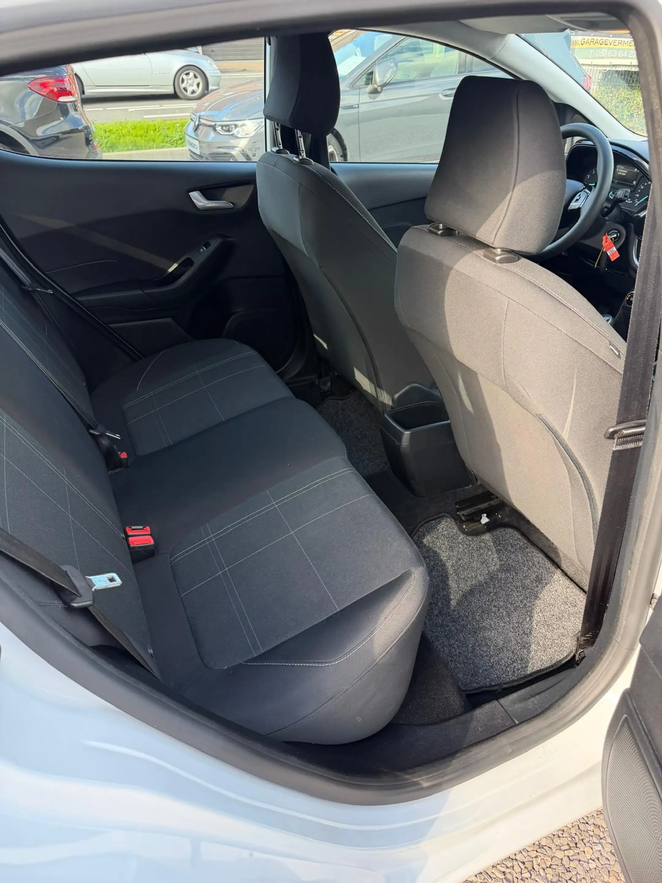 Ford Fiesta Fiesta 1.1i Trend*AIRCO*APPLE CARPLAY*BLUETOOTH* — photo 10