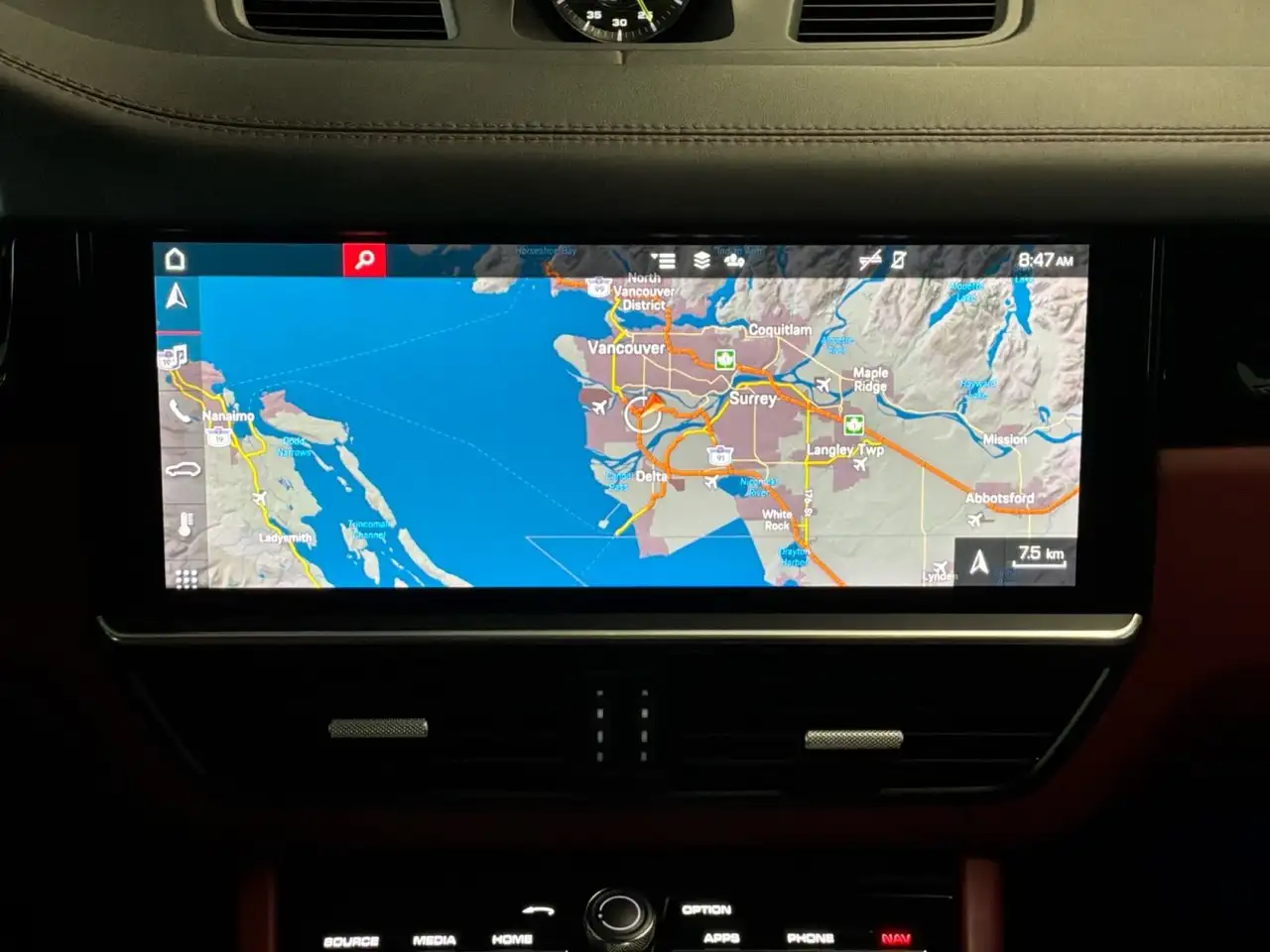 Porsche Cayenne снимка Porsche Cayenne