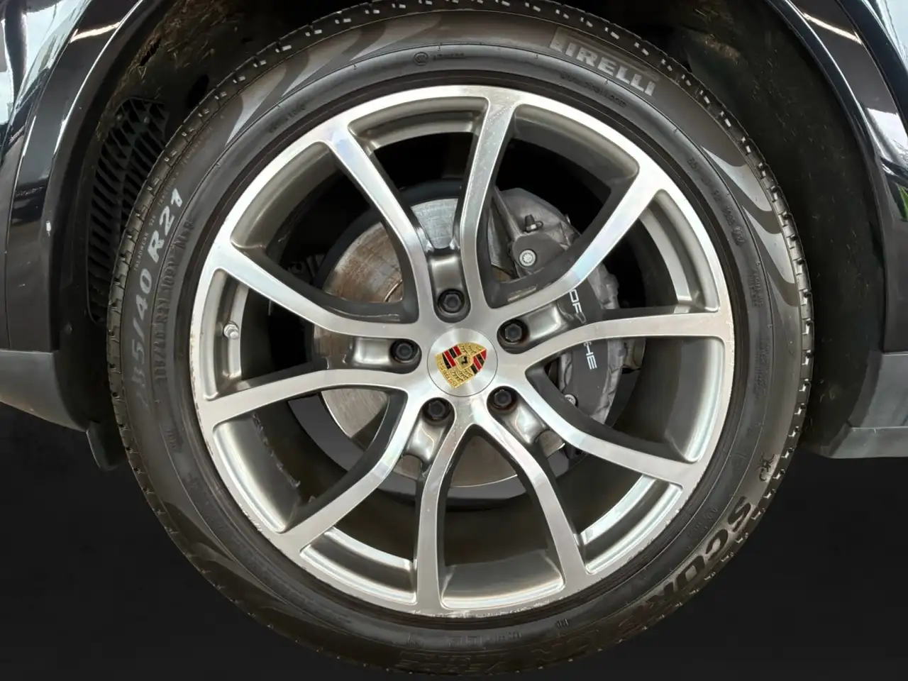 Porsche Cayenne снимка Porsche Cayenne
