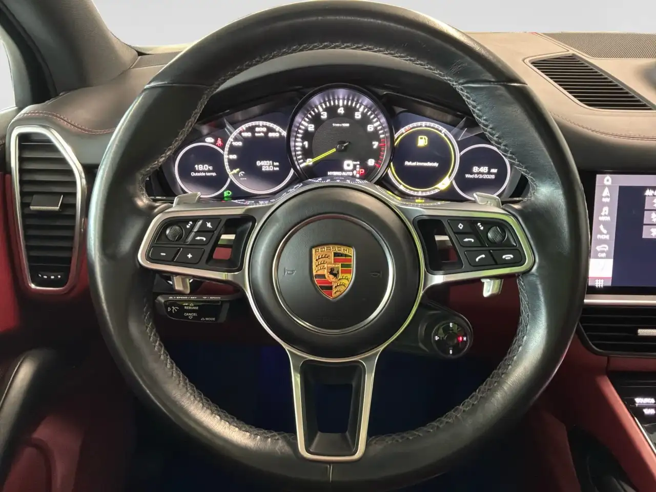Porsche Cayenne снимка Porsche Cayenne