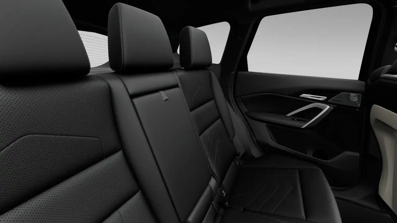 BMW X1 снимка BMW X1