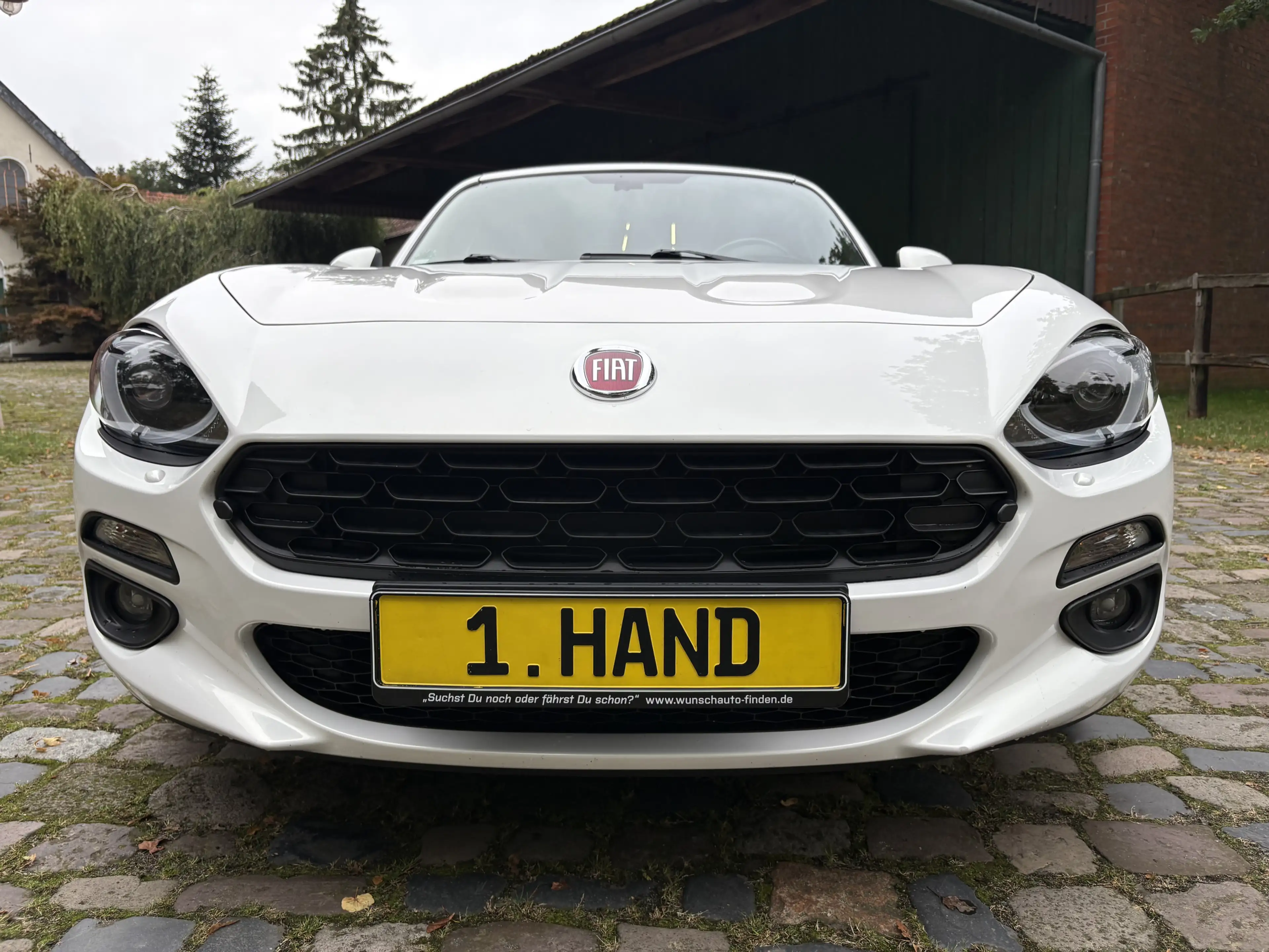 Fiat 124 Spider Lusso LED BOSE LEDER Handy-FSE 1.Hand — photo 5