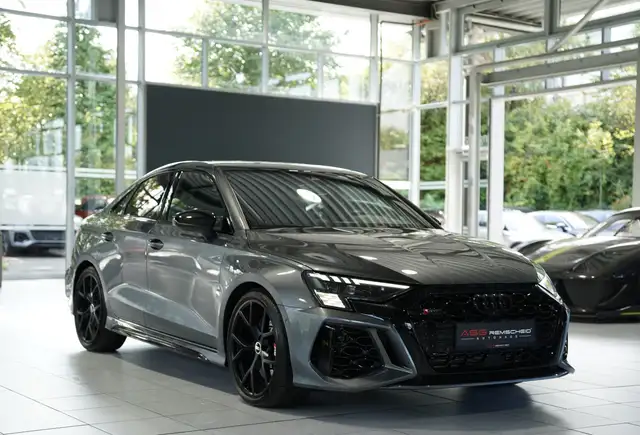 Audi RS3 view 6