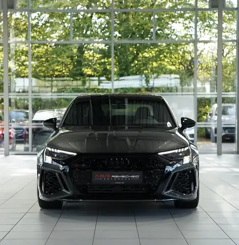 Audi RS3 view 4