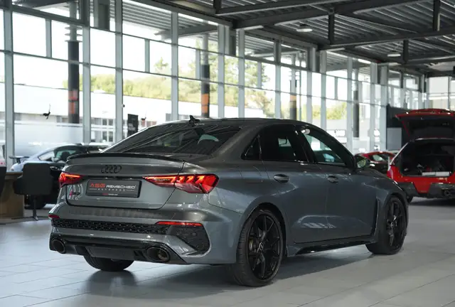 Audi RS3 view 8