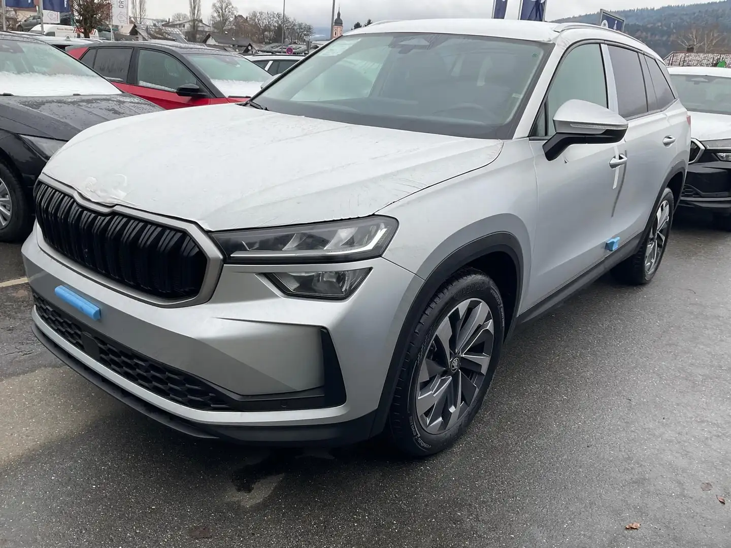 Skoda Kodiaq 2.0 TDI DSG 4x4 Selection, 7-Sitzer, AHK, Navi, Si Argintiu - 2