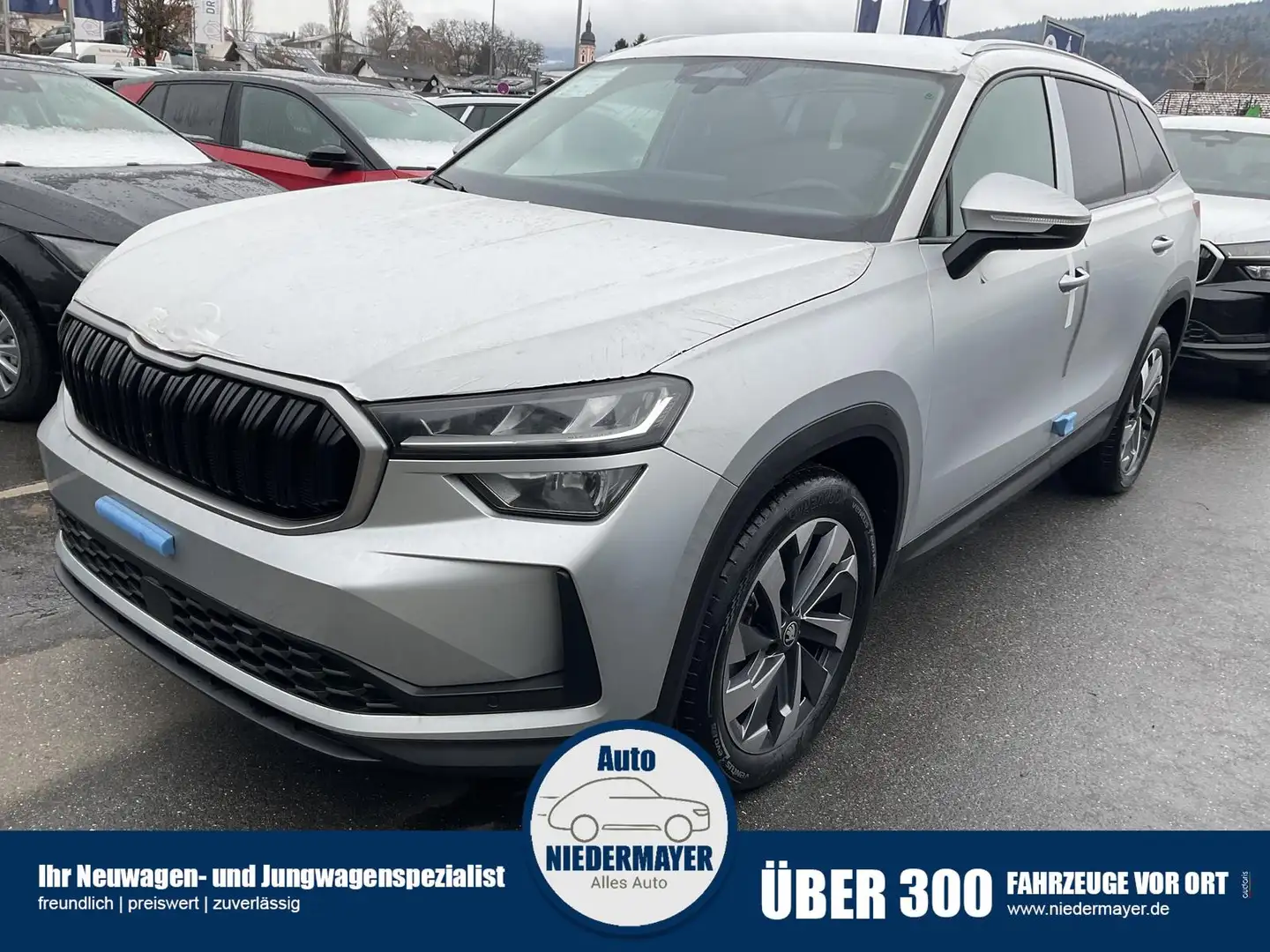 Skoda Kodiaq 2.0 TDI DSG 4x4 Selection, 7-Sitzer, AHK, Navi, Si Argintiu - 1