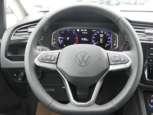 Volkswagen Touran R-Line TDI DSG Ansicht 7