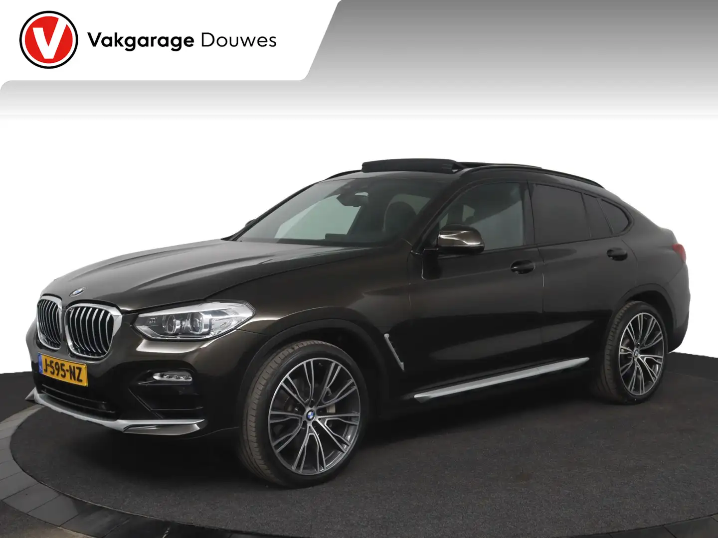 BMW X4 XDrive30i High Executive |Pano|Trekhaak|Dealer ond Braun - 1