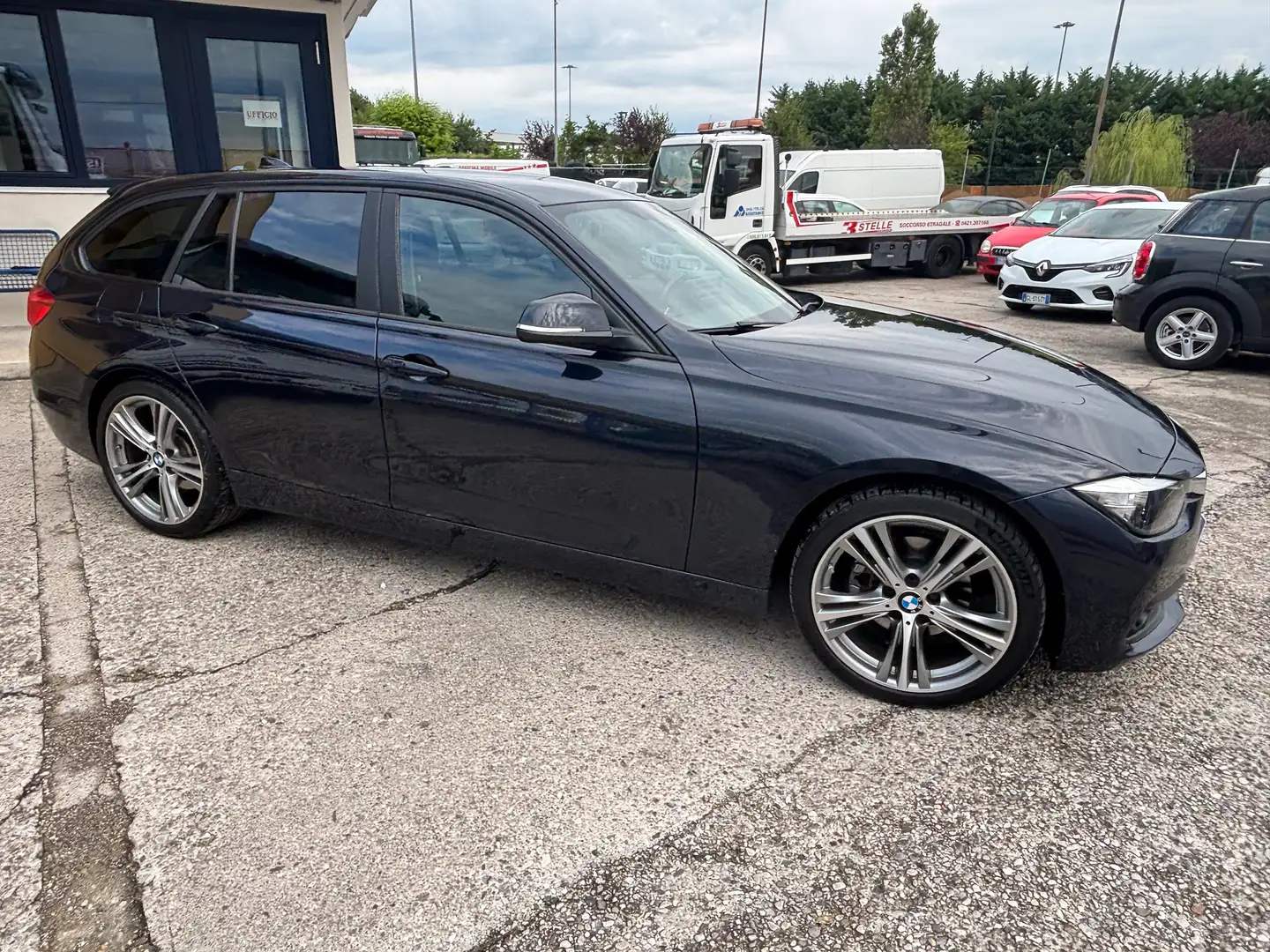 BMW 320 320d Touring xdrive Msport auto Bleu - 1