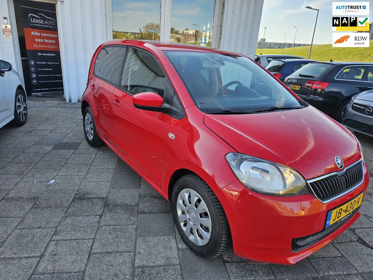 Skoda Citigo 1.0 Greentech Fresh Airco Rood - 1