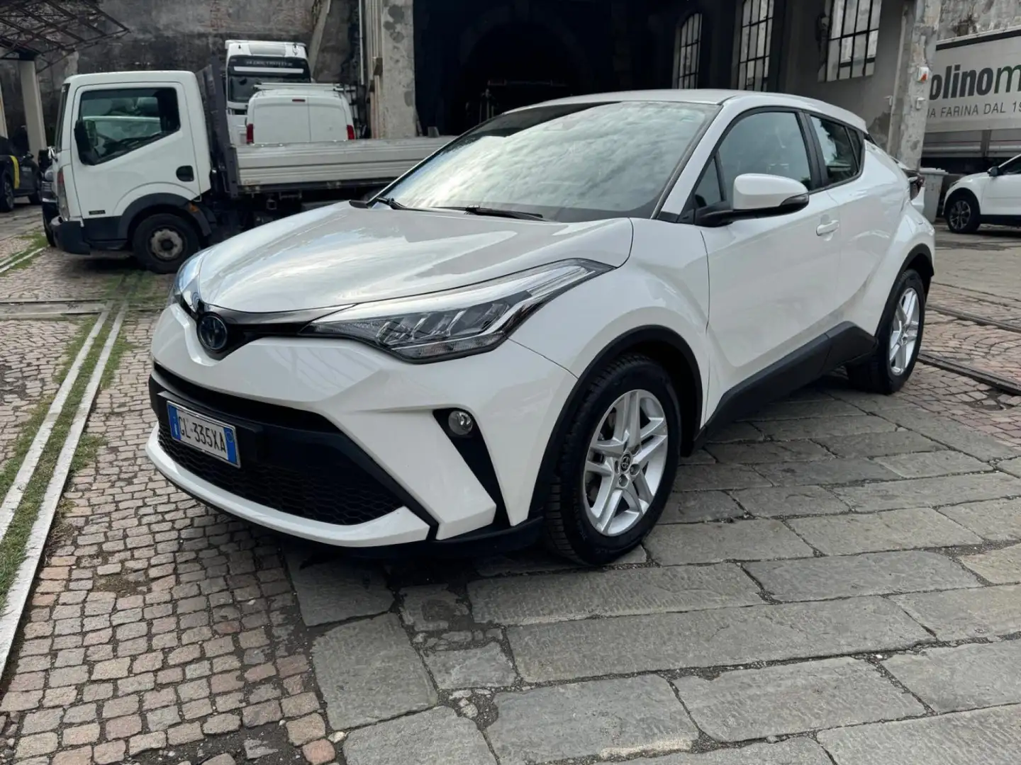 Toyota C-HR 1.8 Hybrid E-CVT Business Blanco - 1