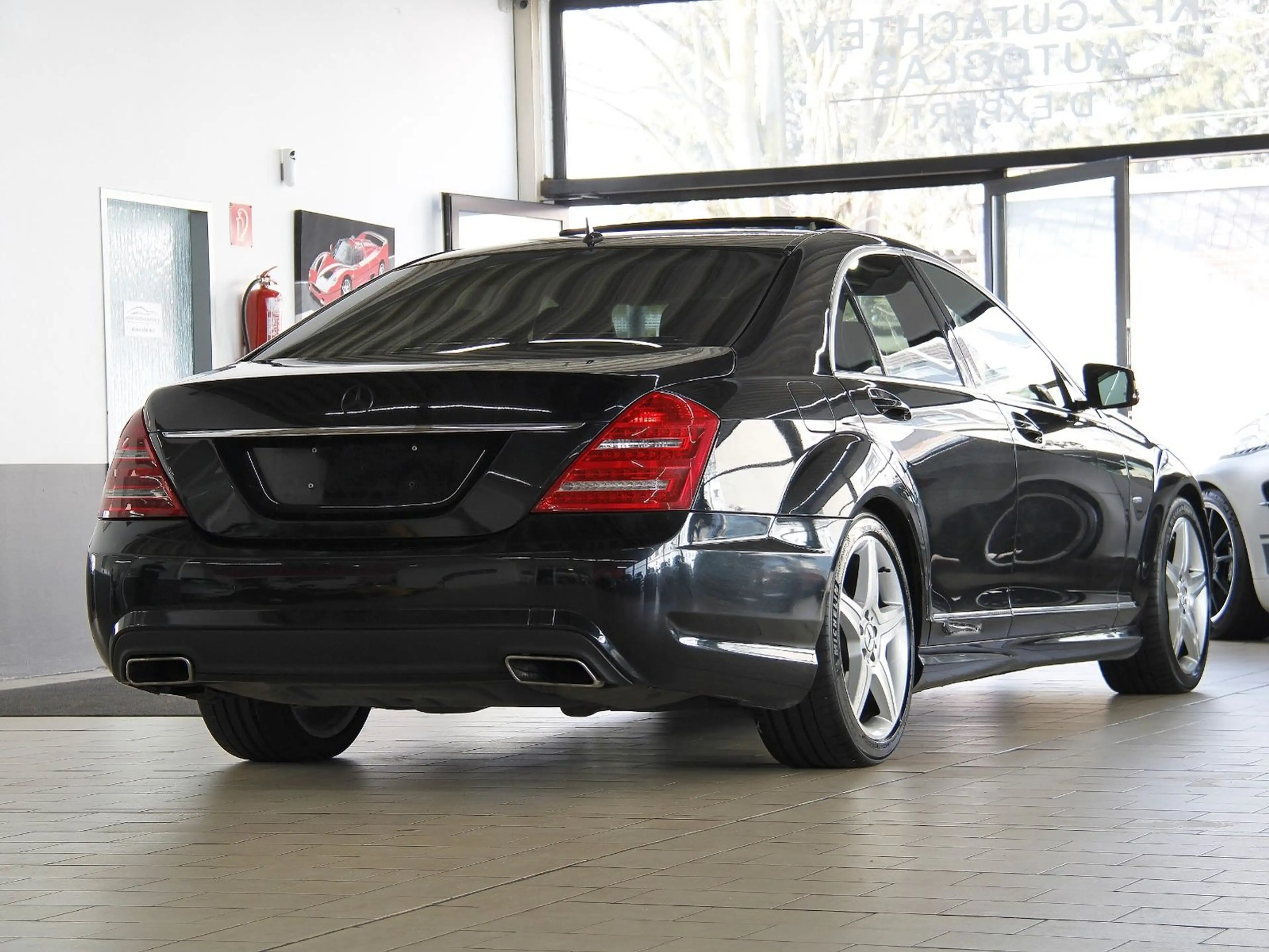 Mercedes-Benz S 350 d 4M AMG *KAMERA+SPUR+H&K+AiRMATiC* — photo 3