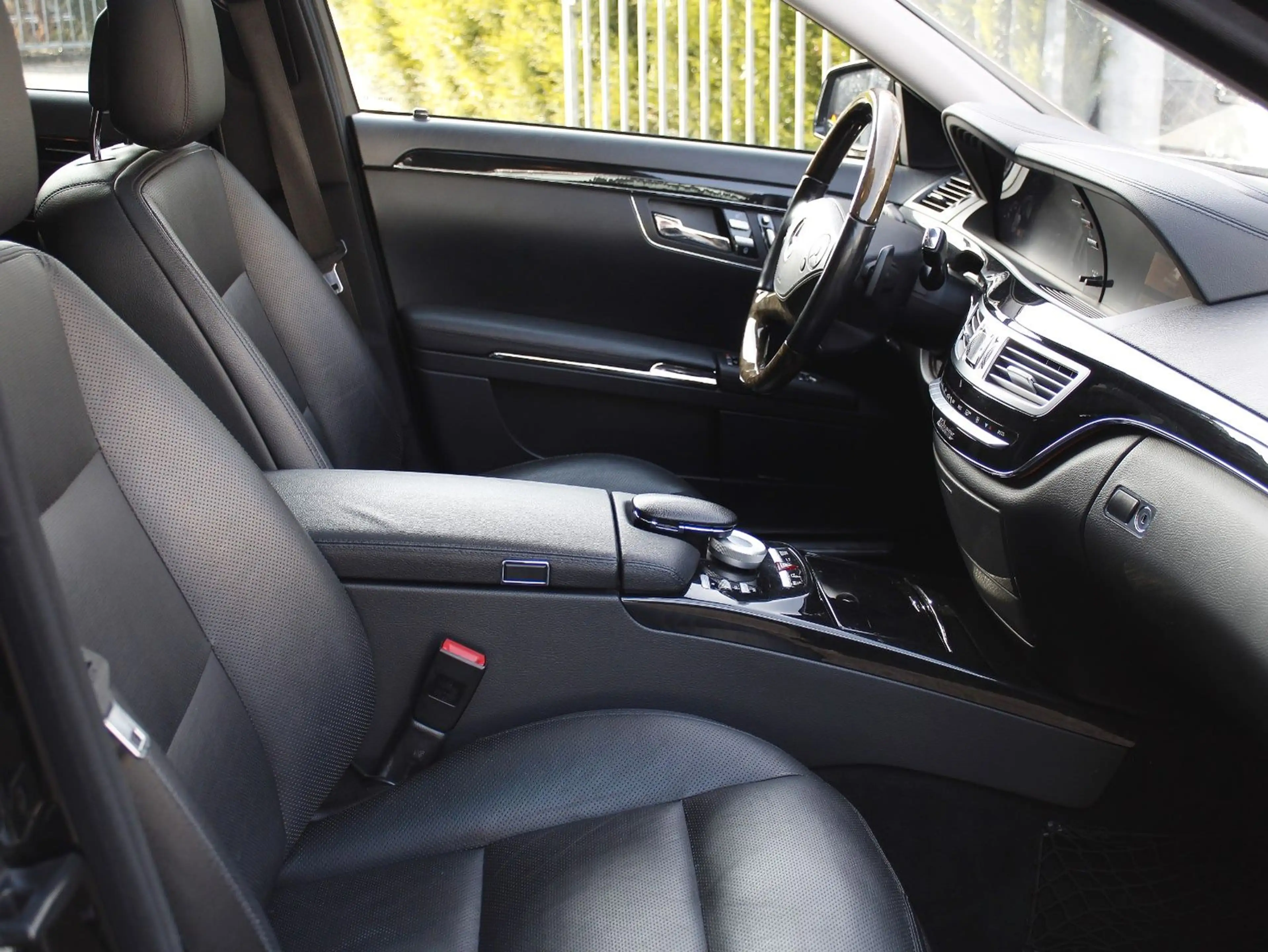 Mercedes-Benz S 350 d 4M AMG *KAMERA+SPUR+H&K+AiRMATiC* — photo 5